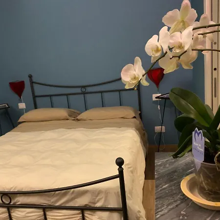 Alla Corte Dei Caretto Bed & Breakfast Neive