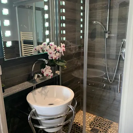 Corte Dei Caretto 3* 内维